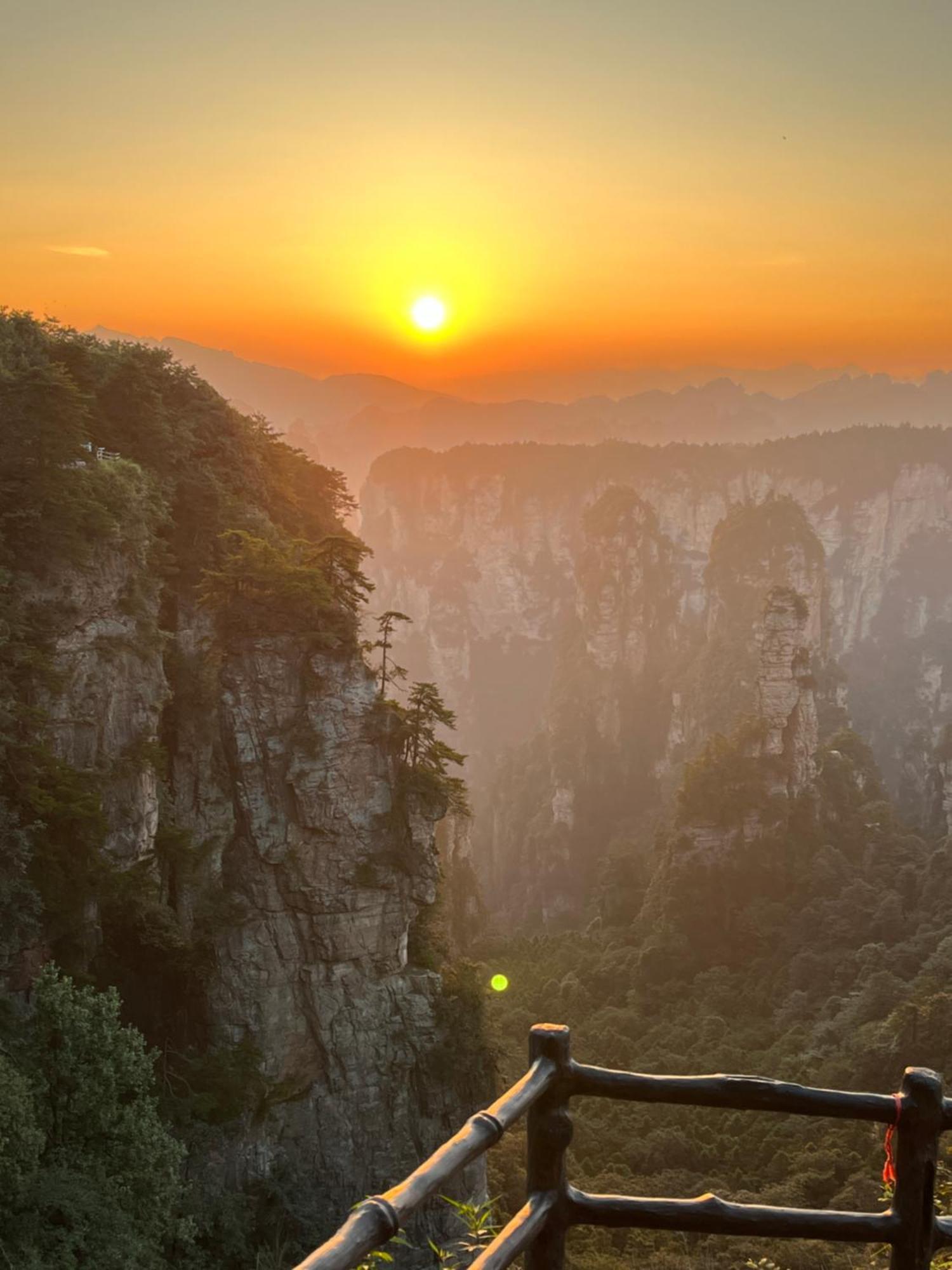 Zhangjiajie National Forest Park Camping Exteriör bild